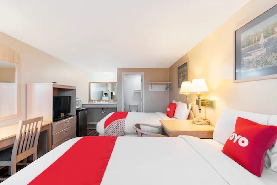 Stretch out with roomy comfort, lamps, and easy in-room setup.