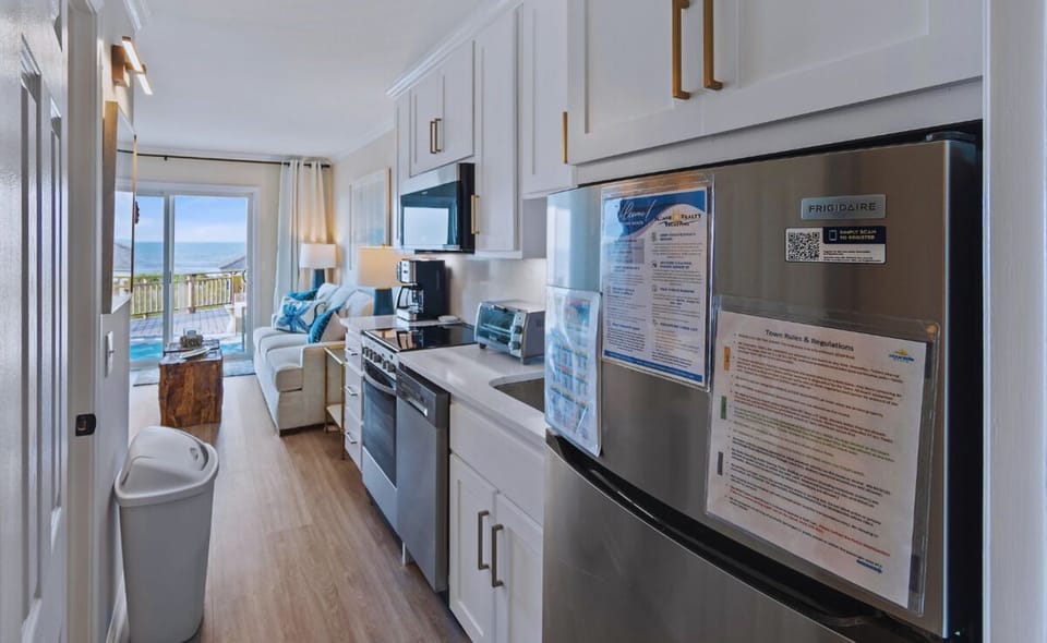 9 - kitchen