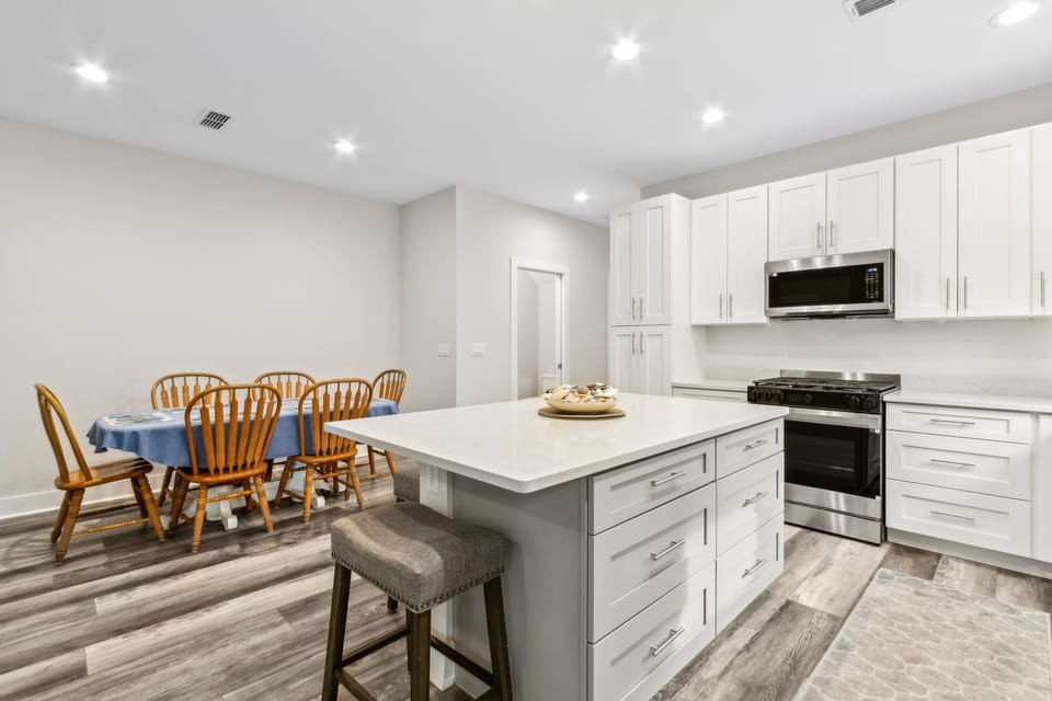 Kitchen island seats up to 3