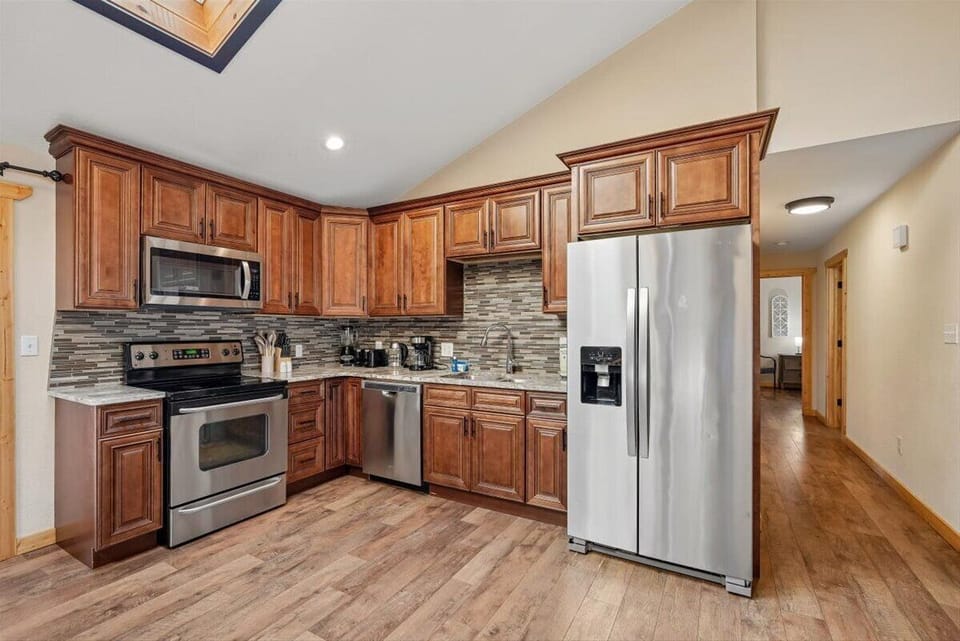 19-Kitchen