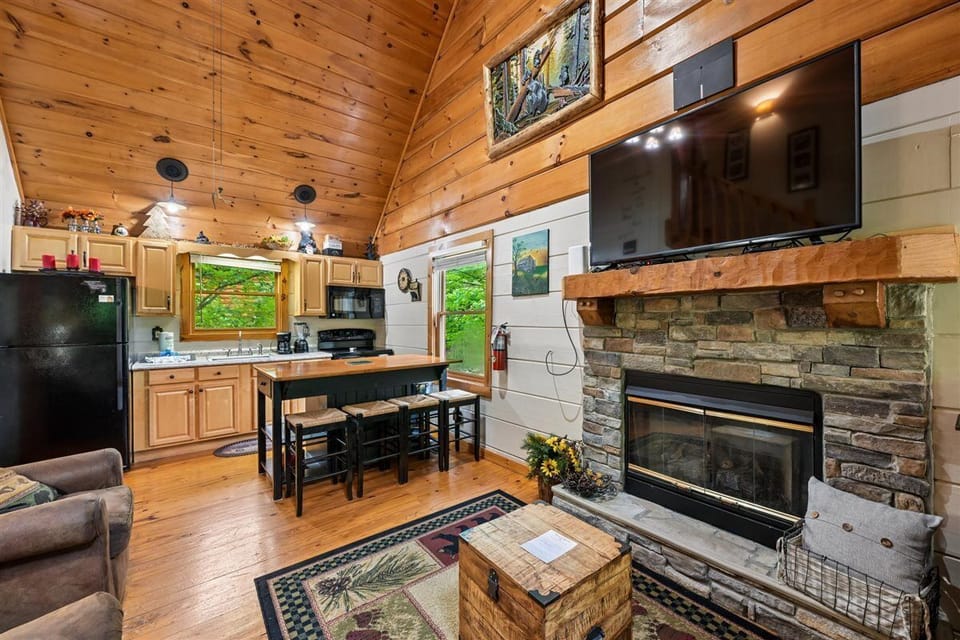 25-Living Room