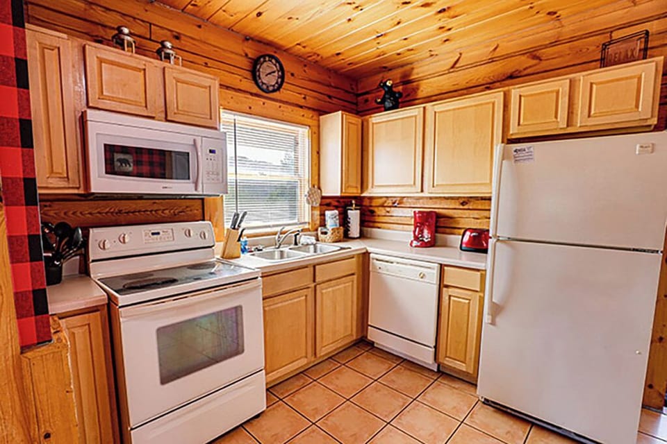 1218z4UYuK1VD0-20210506230040