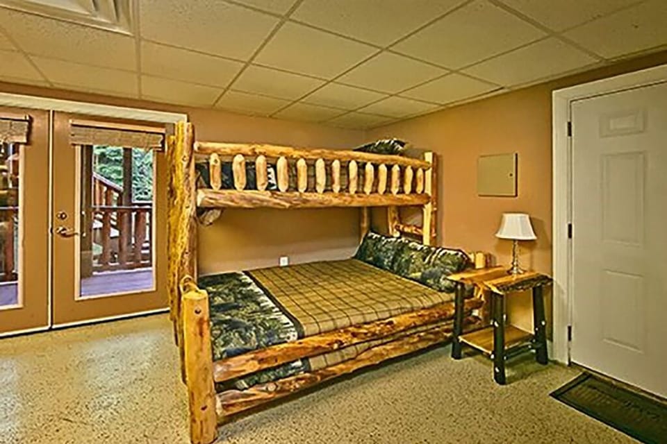 911TGsMGuf5pv-20210426185153