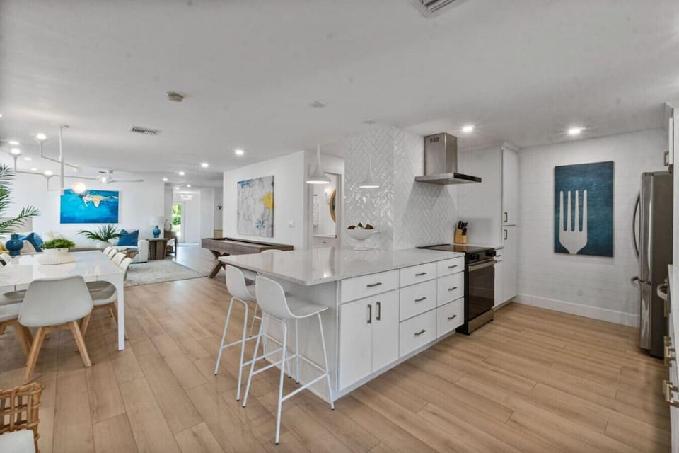 Goldfish Beach House House in Naples Park