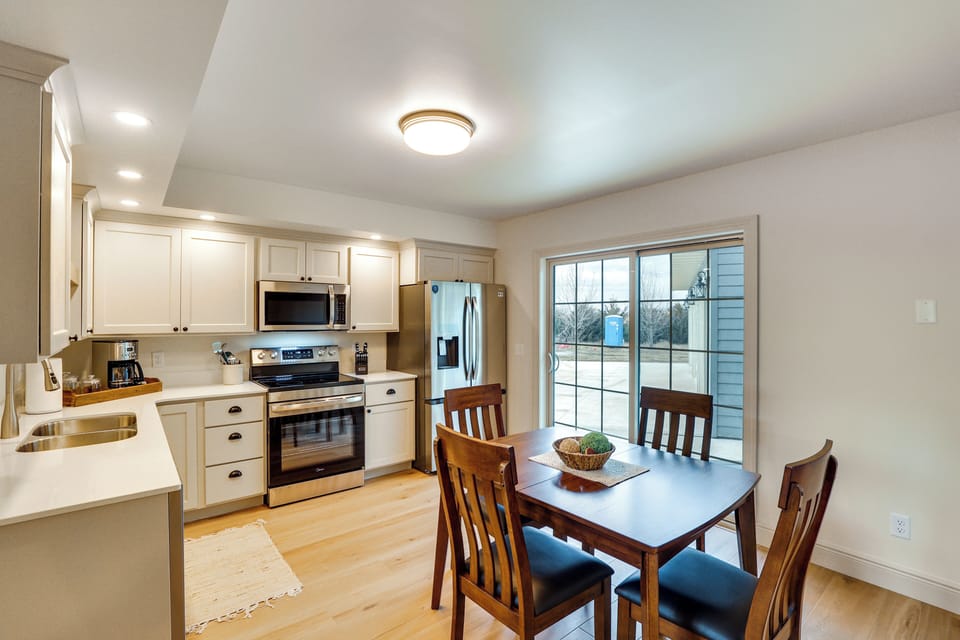 Kitchen | 1st Floor | Dishwasher