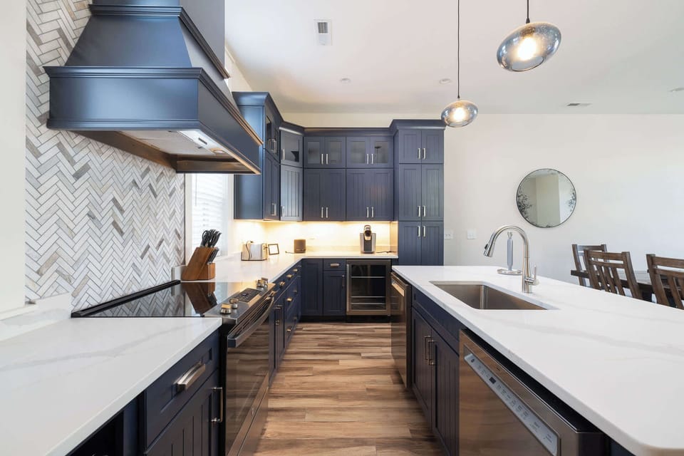 Fully Stocked Kitchen