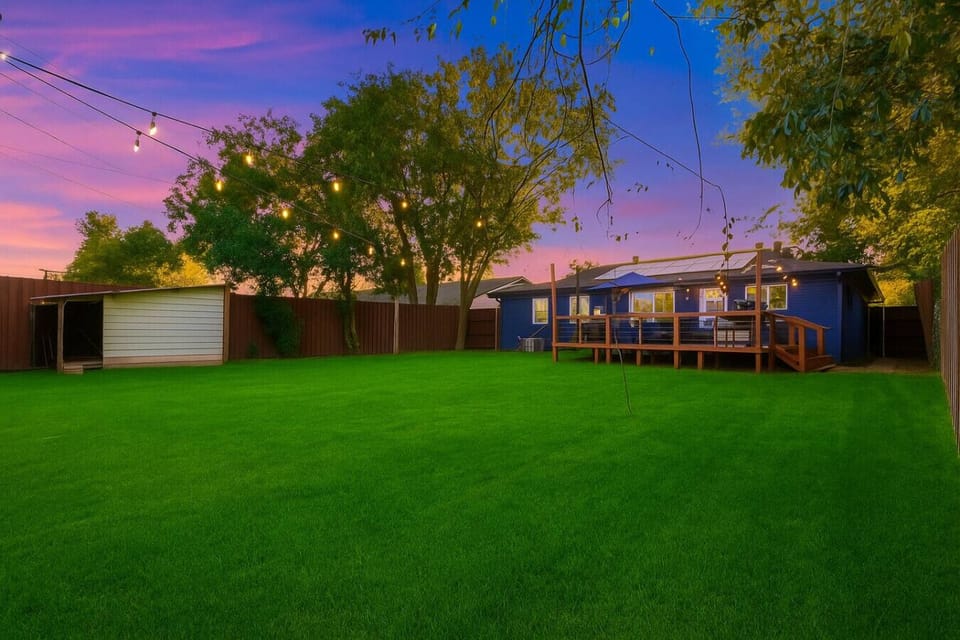 Huge backyard for family fun