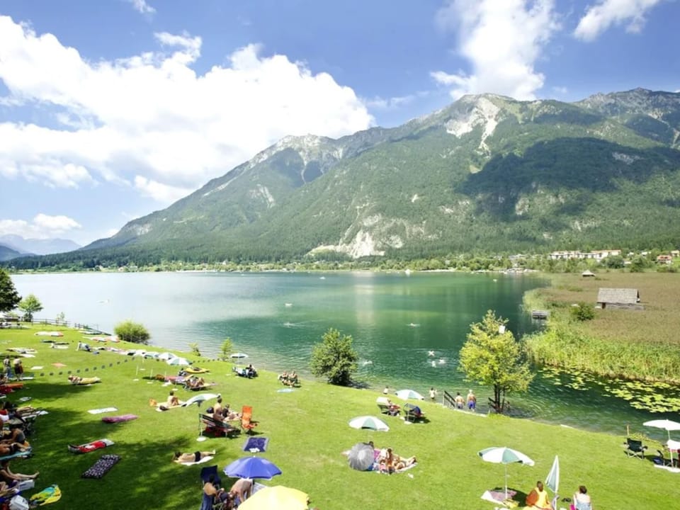 Region [summer] (>5 km)