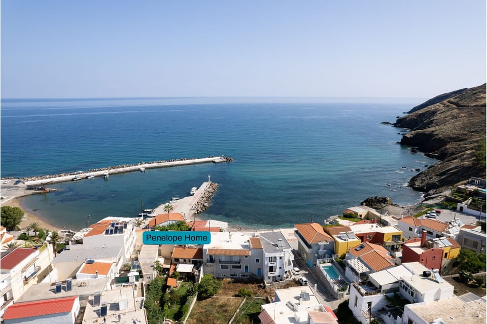 The villa is located 10 metres from the beach