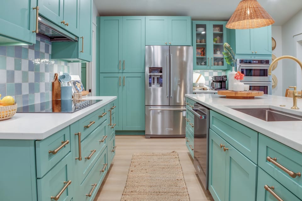 Kitchen stocked with all of the comforts of home