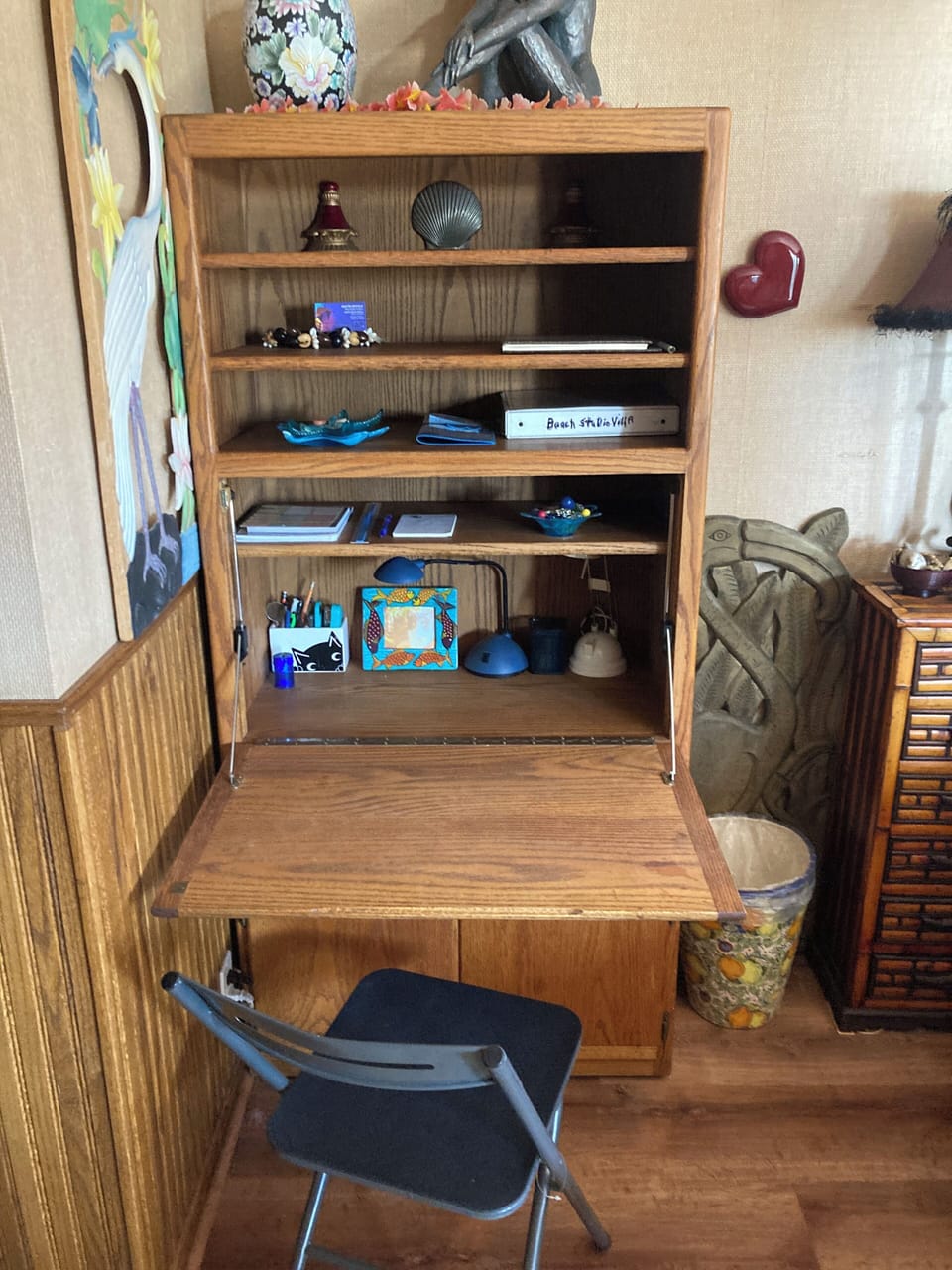 Desk area for work