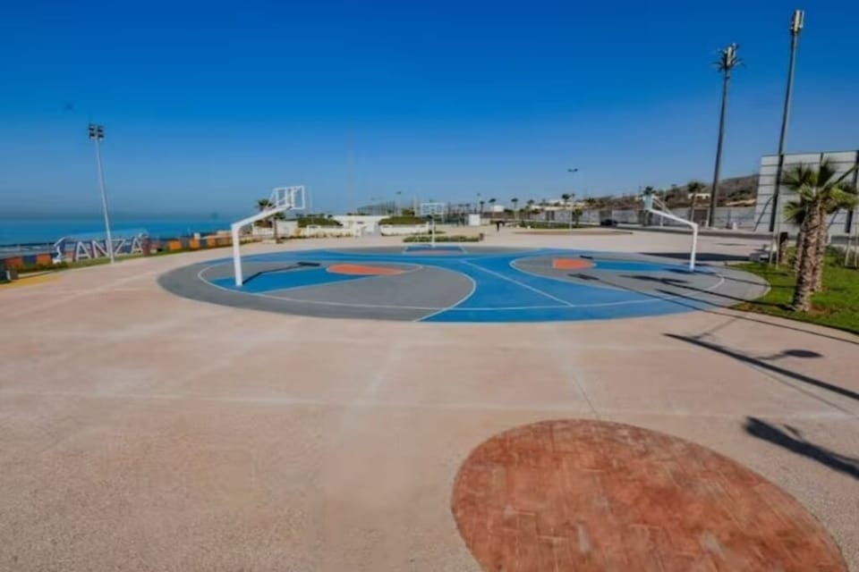 Sport court