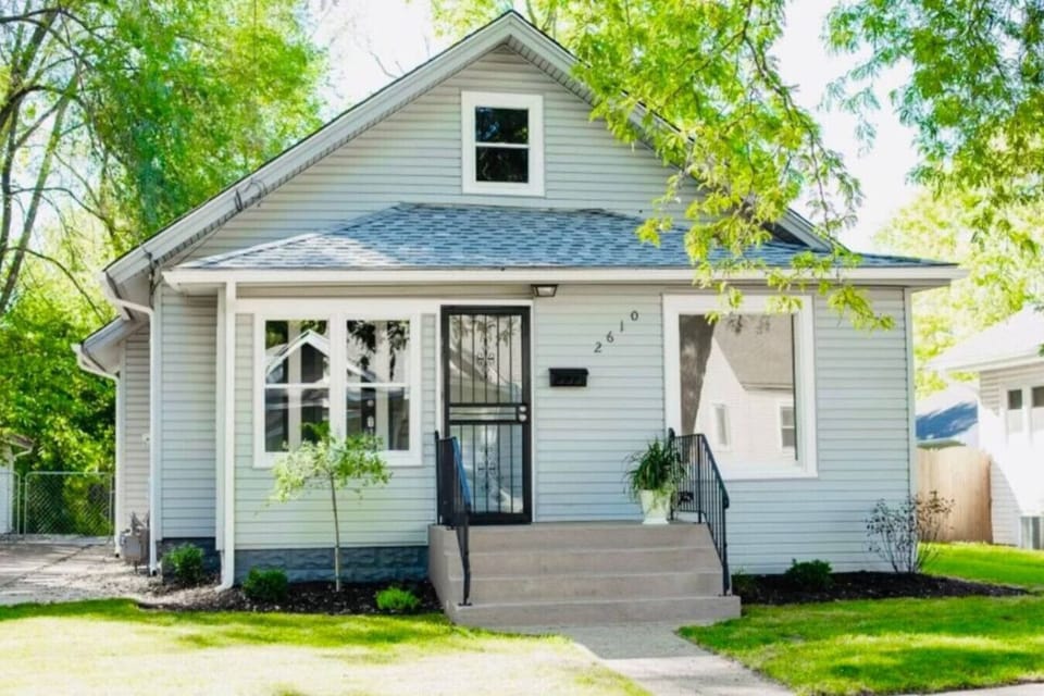 Inviting front entrance with a warm feel