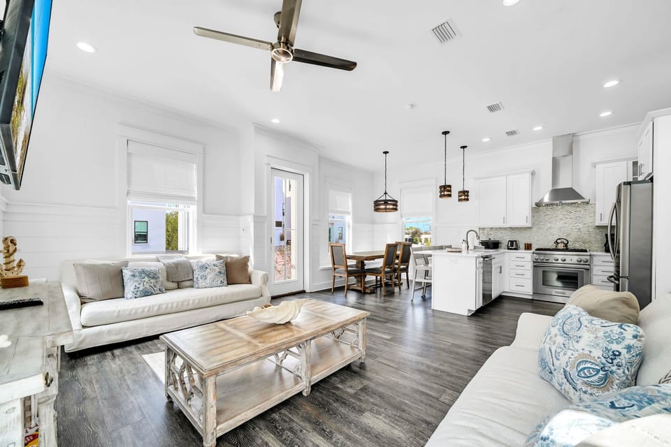 Seamless open-plan living and dining