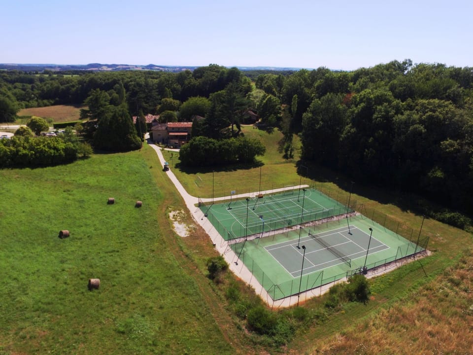 Sport court