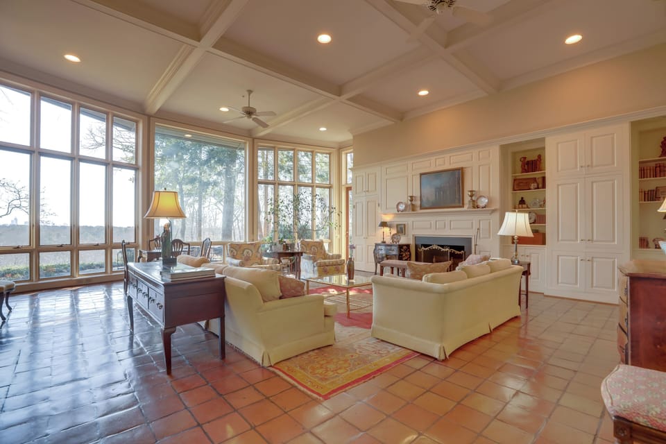 Atlanta Vacation Rental | 2BR | 2.5BA | 3,500 Sq Ft | Stairs Required