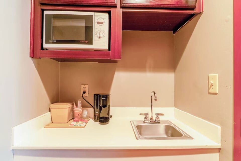 Brew morning coffee and prep snacks in this kitchenette nook