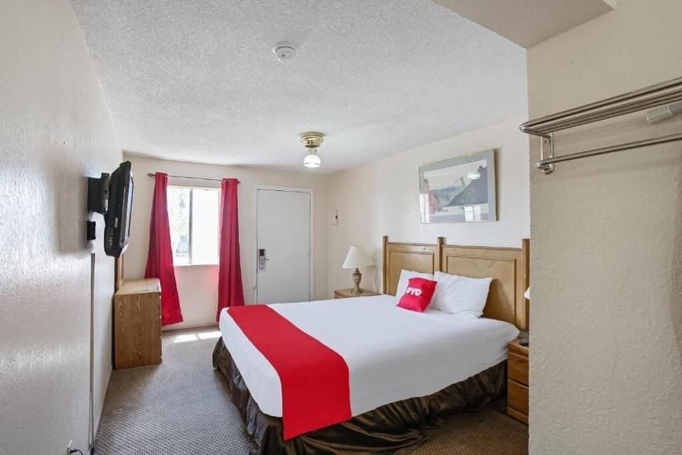 Settle into a tidy room with space to unpack easily.