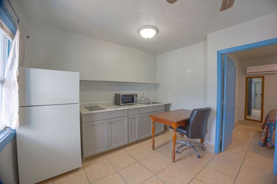 Enjoy extra counter space for snacks, prep, and quick bites.