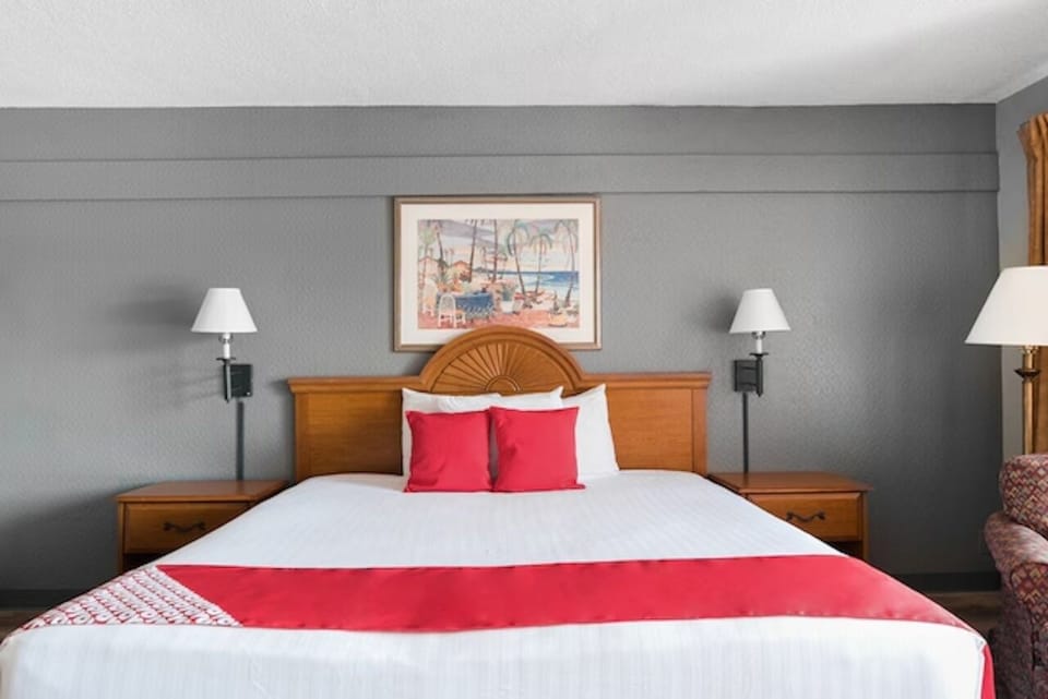 Unwind in crisp linens and enjoy a restful night’s sleep.