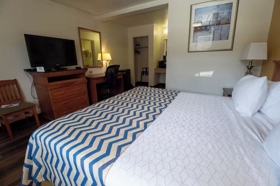 Bedroom. Interior and views may vary based on location and availability