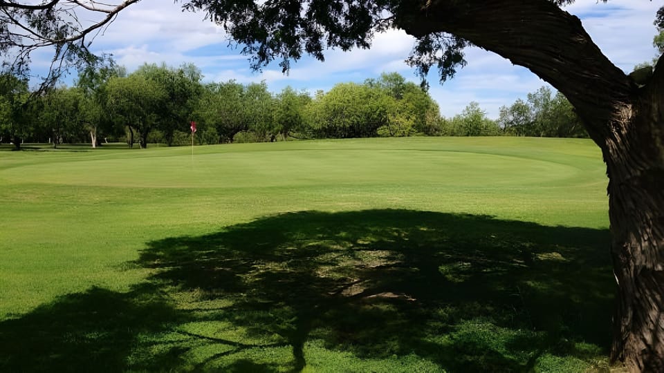 Beeville Country Club – 2.7 miles away from the property