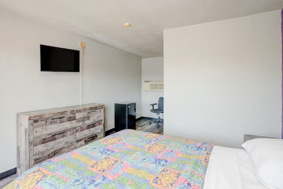 Bedroom. Interior and views may vary based on location and availability