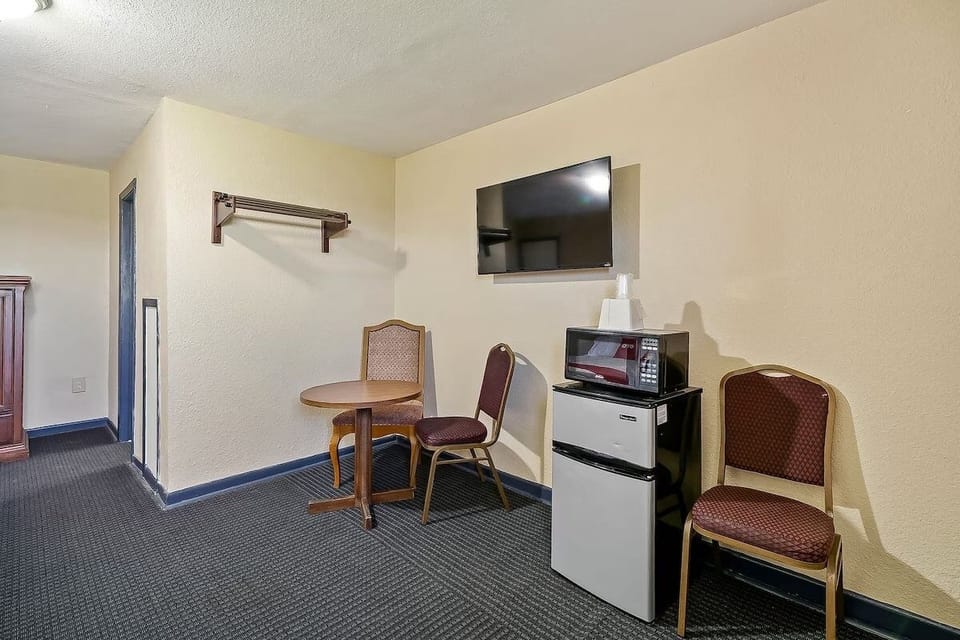 Bedroom. Interior and views may vary based on location and availability