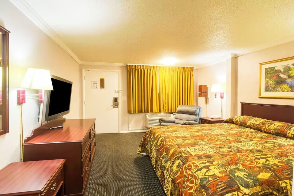 Kick back and enjoy easy evenings with TV and comfy bedding.