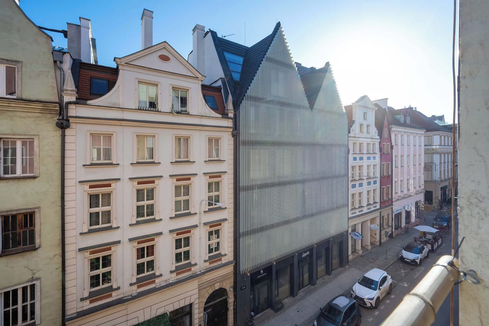 City architecture and neighborhood view.