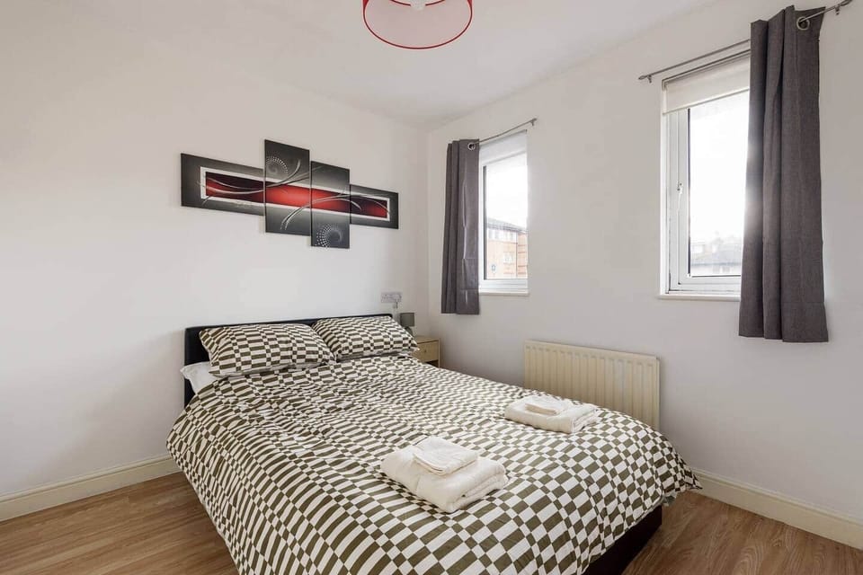 Double Bed 