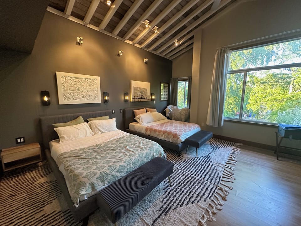 other picture of 3rd bedroom