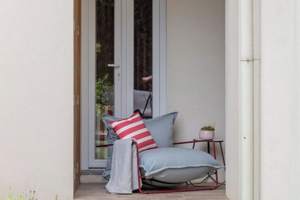 Terrace Details