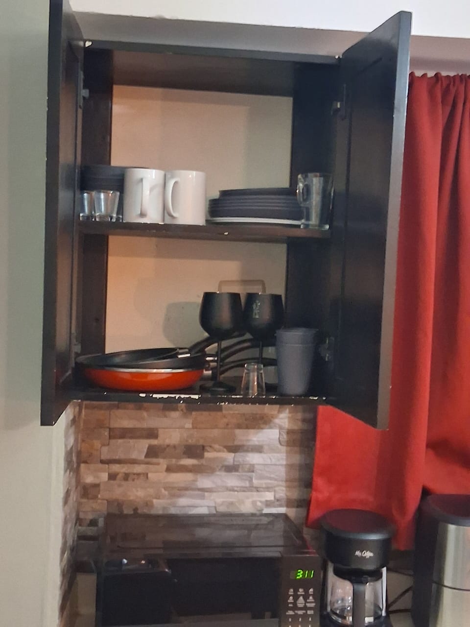 Dinning Dishware 