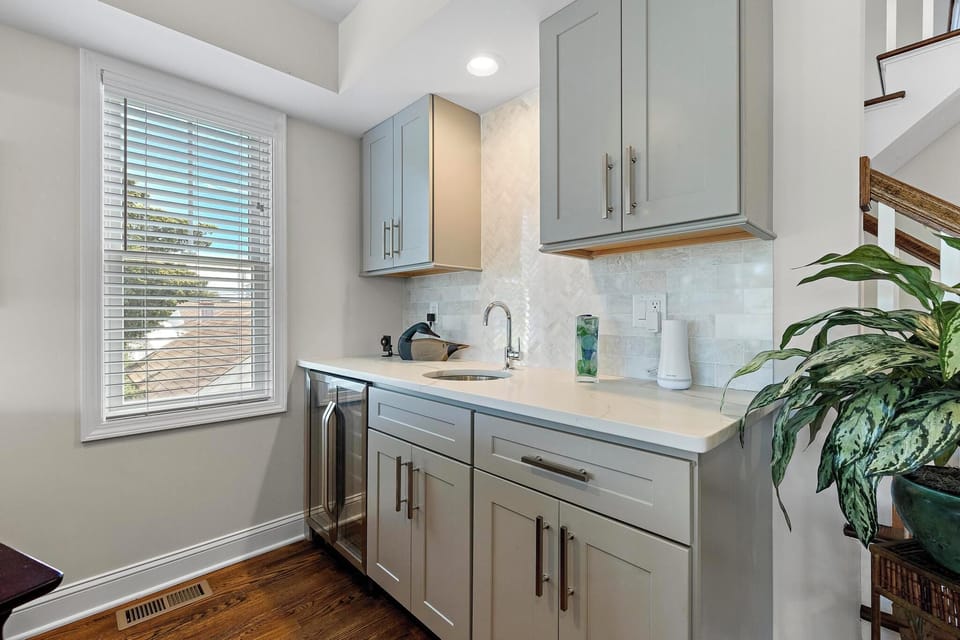 Wet Bar in Family Room for your enjoyment. 