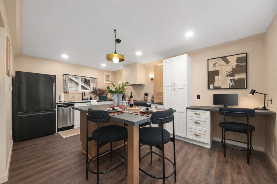 Dining, Kitchen, and Work-from-home desk area. Computer screen included!