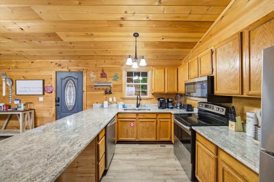 Thinking about a new recipe? Try it here in our fully equipped kitchen with modern appliances and plenty of space to cook and gather.