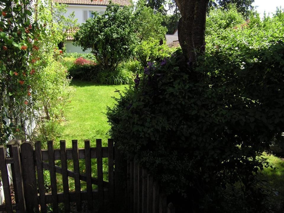 Blütenperle - close to the old town in the countryside - - Apartment with 2 bedrooms Apartment in Wangen im Allgäu