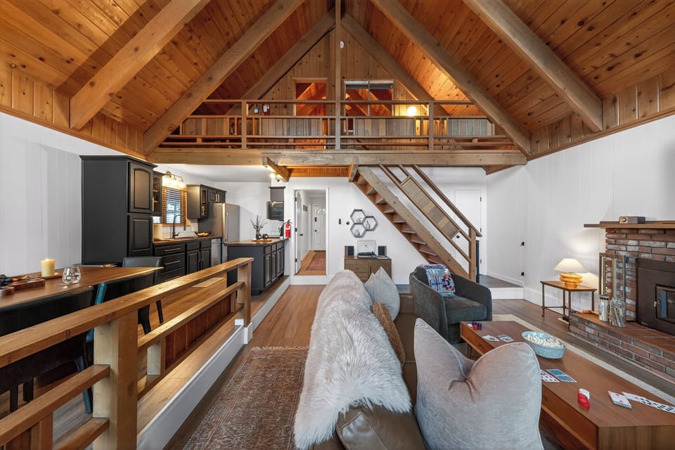Open floor plan.