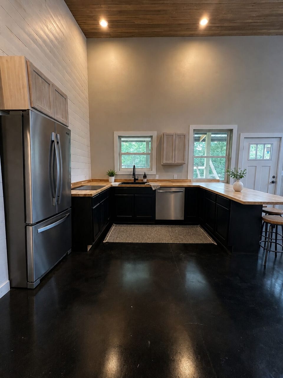 Open style kitchen and living space