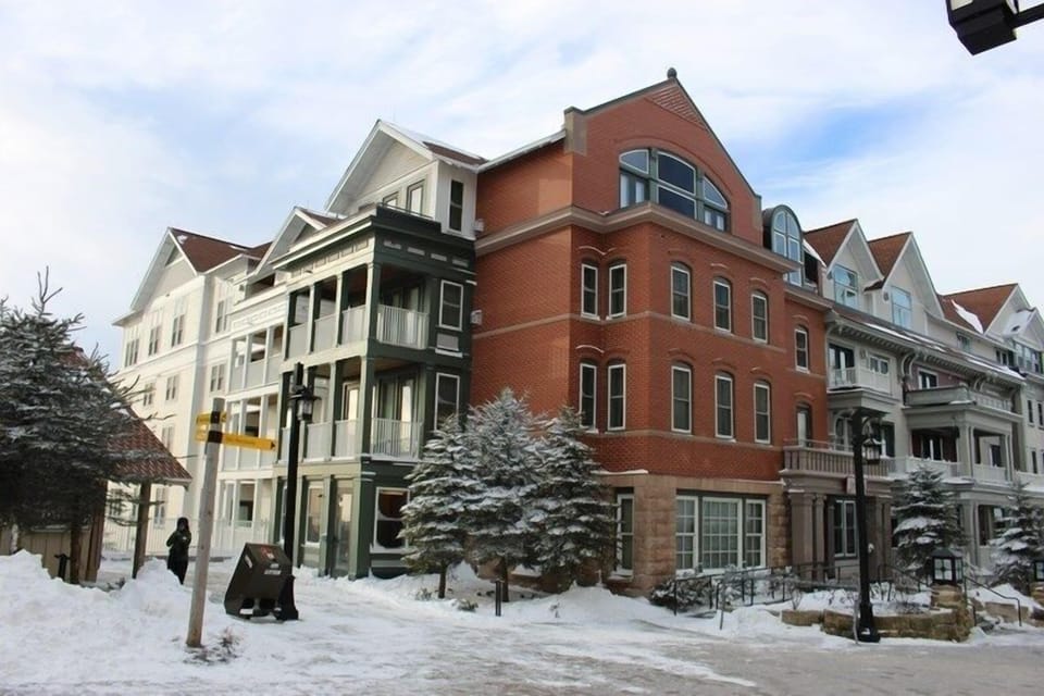 City, Neighborhood, Urban, Architecture, Building