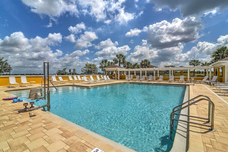 Pennecamp Pool