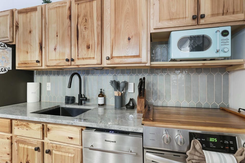 Hungry for adventure? Our kitchen is the perfect sidekick—sleek, spacious, and stocked with all the tools to keep the good times (and good food) rolling.