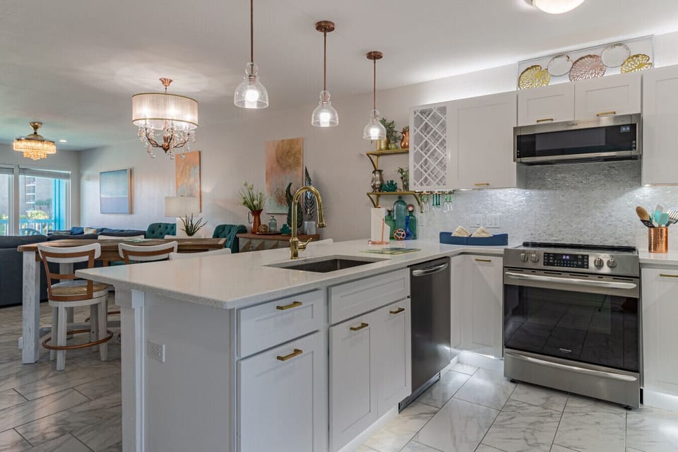 Bright chef’s kitchen