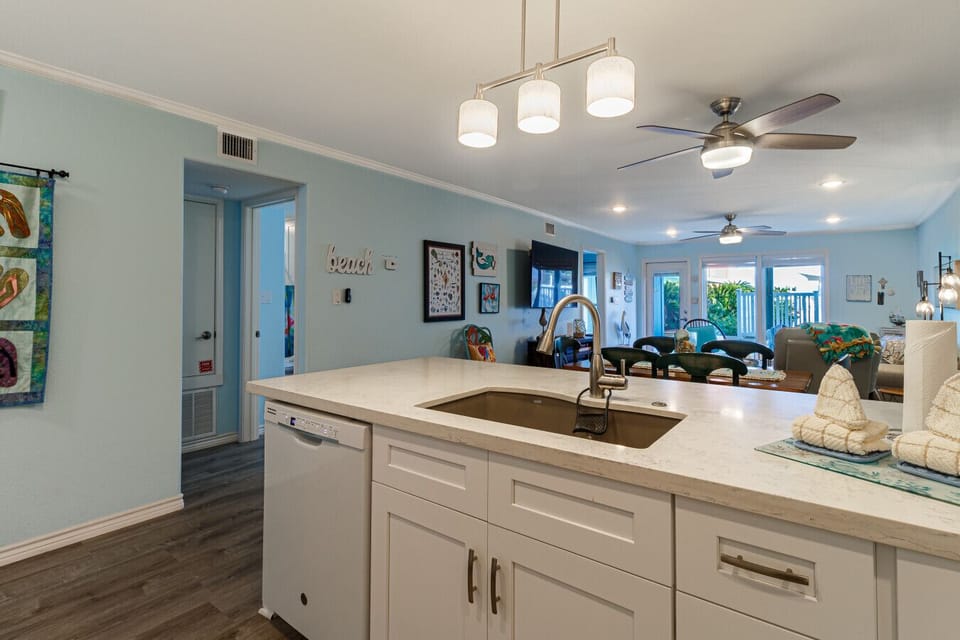Open-concept coastal living