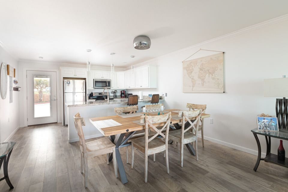 Airy Dining Space