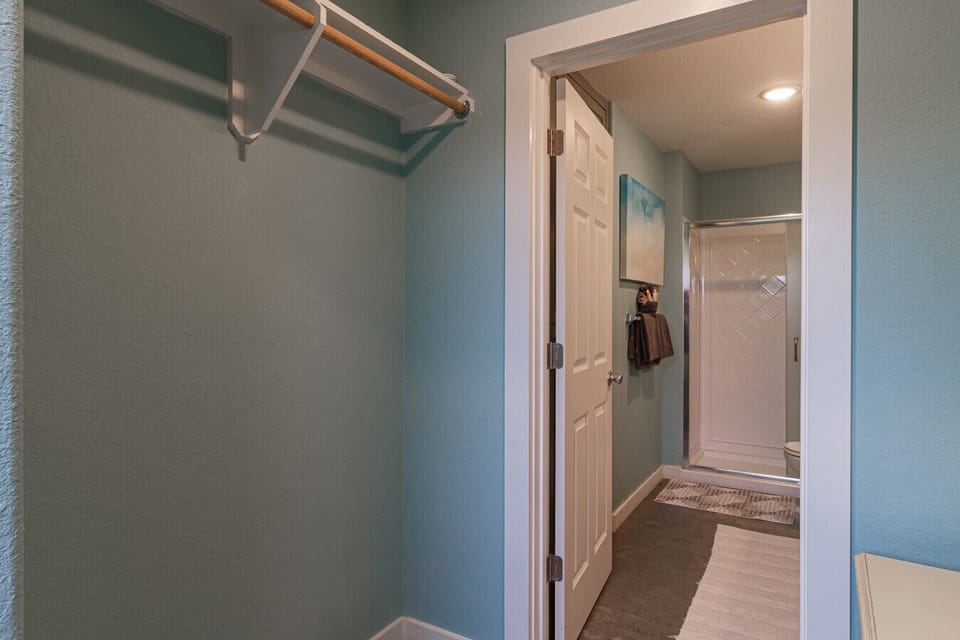 Hallway leading to bathroom and bedroom