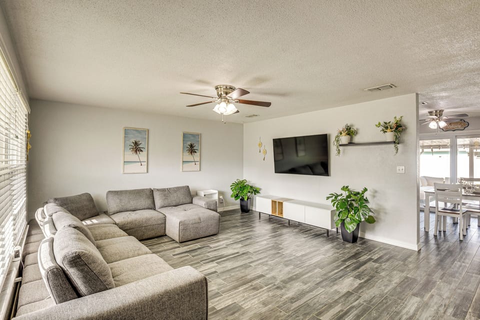 Daytona Beach Vacation Rental | 3BR | 2BA | 1,134 Sq Ft | 1 Step to Enter