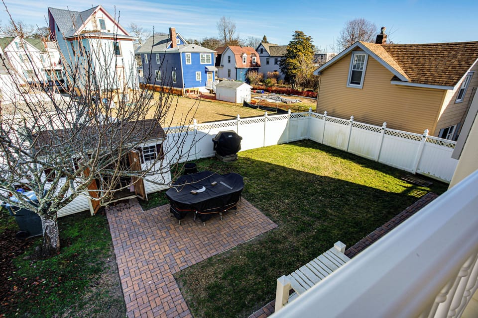 Fenced-In Yard