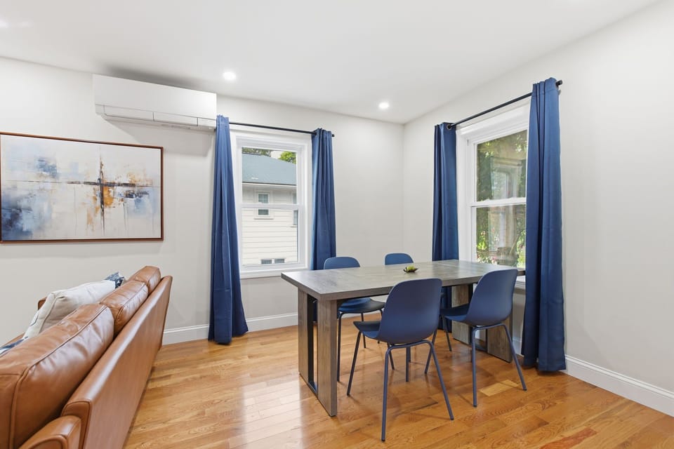 Dinning room 2